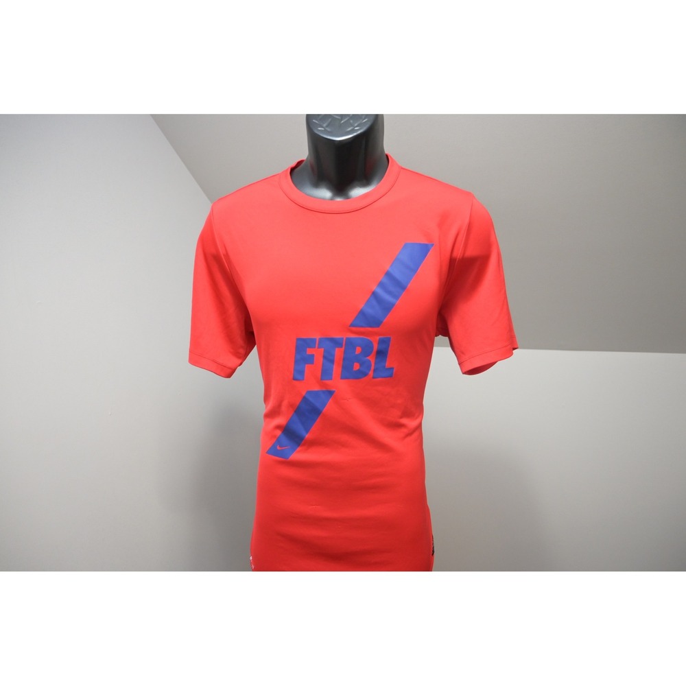 Nike FTBL Dri-FIT Training‎ Shirt Mens Medium Red Soccer Graphic Tee Excellent